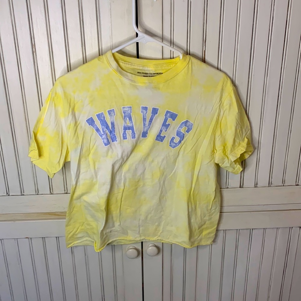 yellow waves tshirt